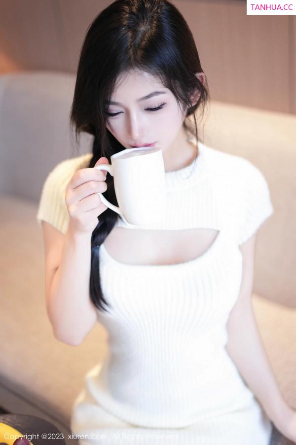   [XiuRen]高清写真图 2023.10.20 No.7541 谭小灵 丝袜美腿第7张图片